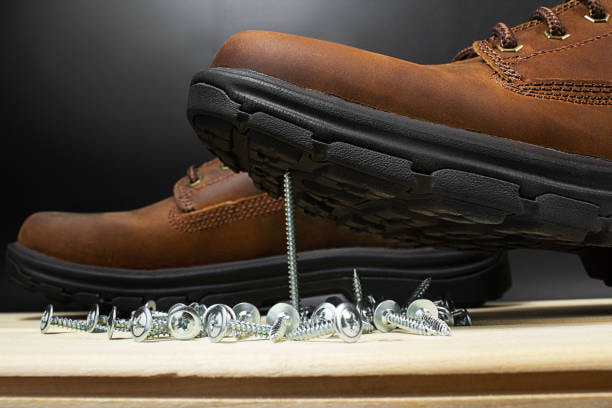 قیمت کفش ایمنی مقاوم در برابر سوراخ‌ شدن و خرید باور نکردنی